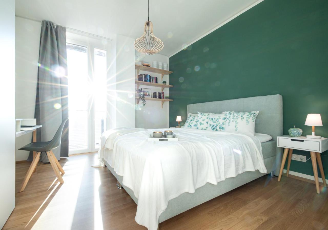 New Luxury Apartment Overlooking Wien Exterior foto