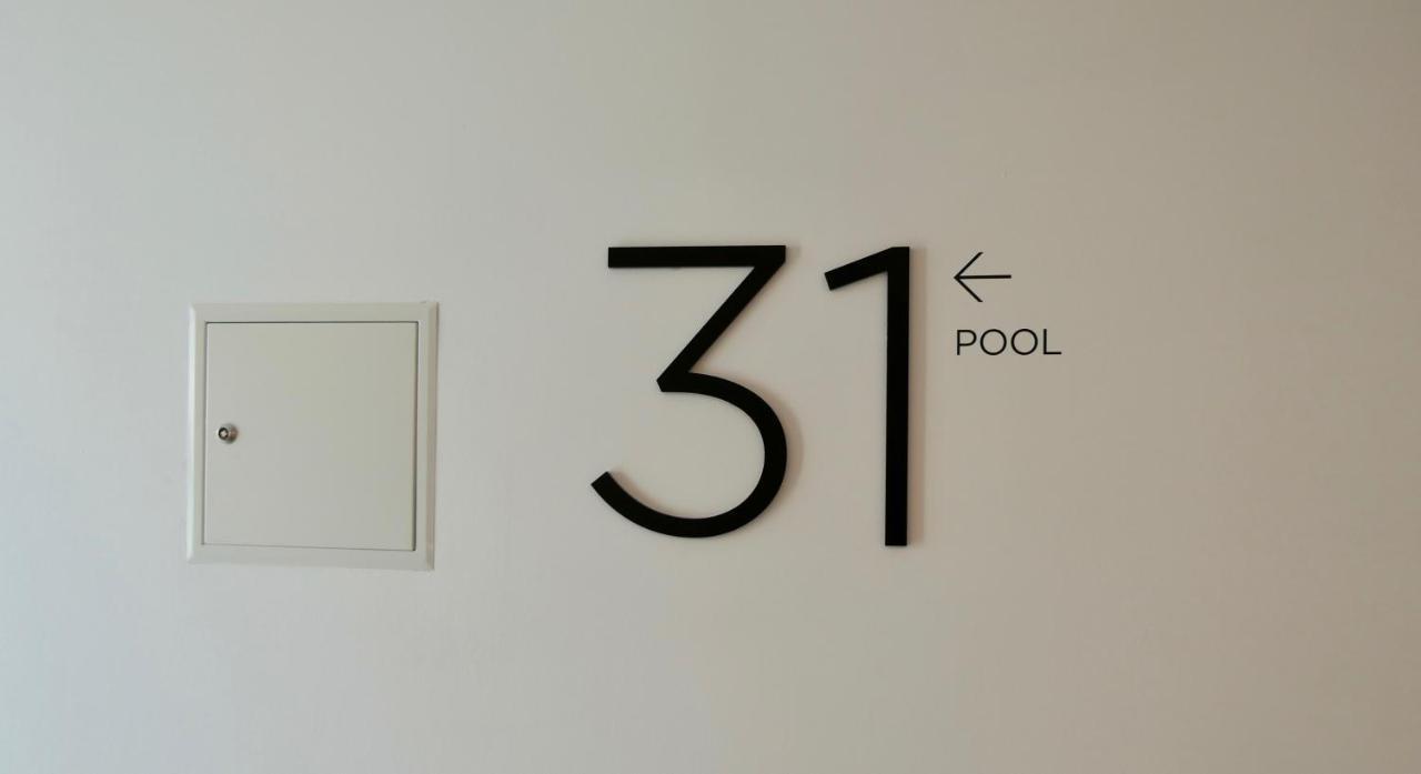 New Luxury Apartment Overlooking Wien Exterior foto