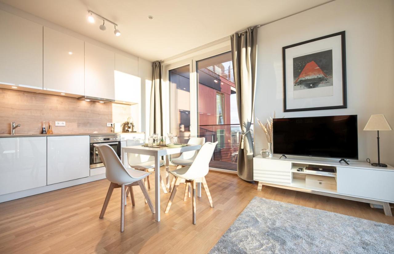 New Luxury Apartment Overlooking Wien Exterior foto